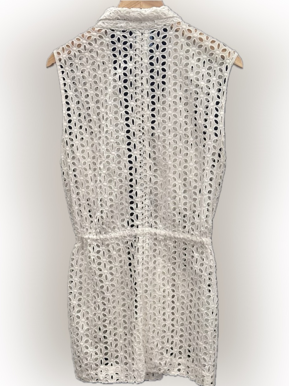 CeCe White Eyelet Lace Sleeveless Utility Vest - Picture 6 of 9